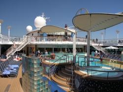 Radiance of the Seas Pool picture