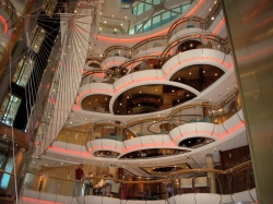 Radiance of the Seas Centrum picture