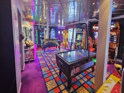 Blast Off Video Arcade picture