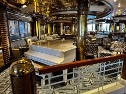 Island Princess Crooners Bar picture