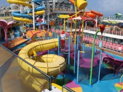 Utopia of the Seas Splashaway Bay picture