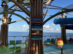 Star of the Seas Thrill Island picture