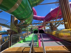 Star of the Seas Category 6 waterpark picture