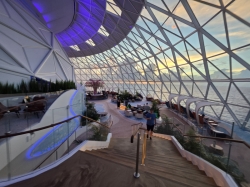 Star of the Seas Overlook Lounge picture