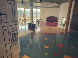 Westerdam Club HAL picture