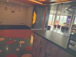 Westerdam Club HAL picture