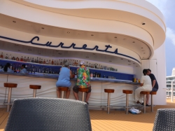 Disney Dream Currents Bar picture