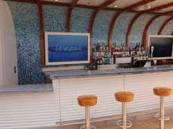 Waves Bar picture Waves Bar picture