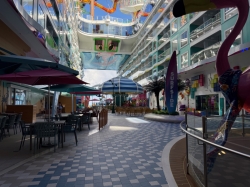 Icon of the Seas Surfside picture