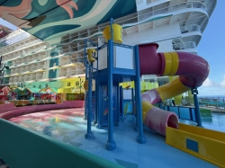 Icon of the Seas Splash Away Bay picture