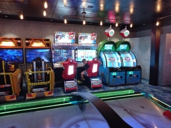 Wonder of the Seas Arcade picture