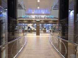 Wonder of the Seas Royal Promenade and Shops picture