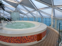 Wonder of the Seas Solarium picture