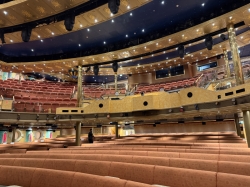 Follies Main Lounge picture