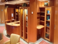 Radiance of the Seas Library picture