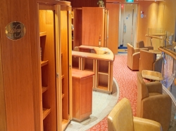 Radiance of the Seas Library picture