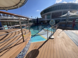 Voyager of the Seas Main Pools picture