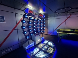Voyager of the Seas Arcade picture