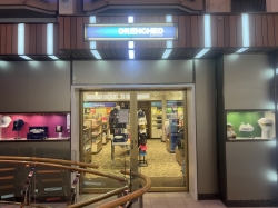 Voyager of the Seas Royal Promenade picture