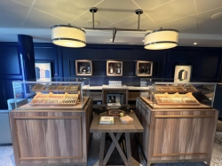 Seven Seas Grandeur Connoisseur Club picture