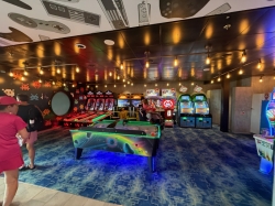 Wonder of the Seas Arcade picture