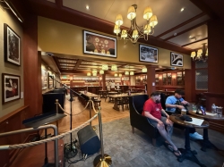 Wonder of the Seas English Pub picture