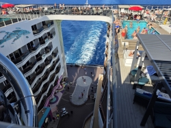 Zen Pool and Bar picture