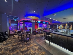 Wonder of the Seas Spotlight Karoke picture