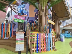 Icon of the Seas Category 6 waterpark picture