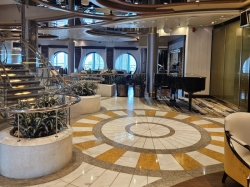 Navigator of the Seas Boleros Lounge picture