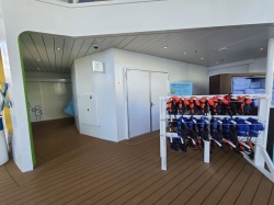 Icon of the Seas Royal Bay picture