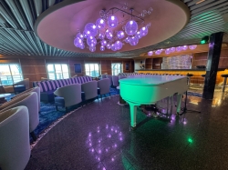 Bubbles Up Lounge picture