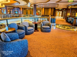 Queen Elizabeth Midships Bar picture