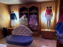 Bibbidi Bobbidi Boutique picture