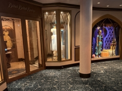 Disney Treasure Bibbidi Bobbidi Boutique picture