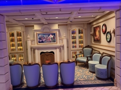 Disney Treasure Oceaneer Club picture