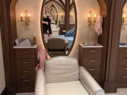 Disney Treasure Bibbidi Bobbidi Boutique picture