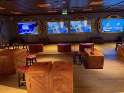 Disney Dream Oceaneer Lab picture Uploaded in 2026 Photo courtesy of Scott Weinfeld. Disney Dream Oceaneer Lab picture