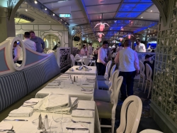 Disney Dream Enchanted Garden picture