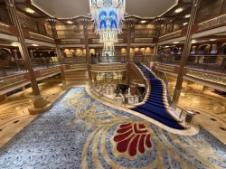 Disney Dream Atrium picture