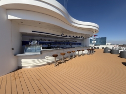 Disney Dream Currents Bar picture