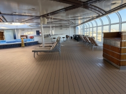 Disney Dream Quiet Cove Pool picture Uploaded in 2026 Photo courtesy of Scott Weinfeld. Disney Dream Quiet Cove Pool picture