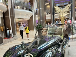 Harmony of the Seas Royal Promenade and Shops picture