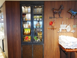 Disney Wish Marceline Market picture