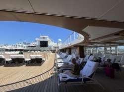 Oceania Riviera Pool picture