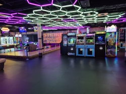 Norwegian Aqua Aqua Game Zone picture