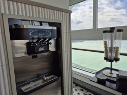 Norwegian Aqua Surfside Cafe picture