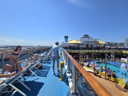 Deck 10 picture