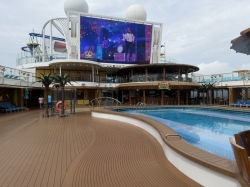 Carnival Jubilee Beach Pool picture