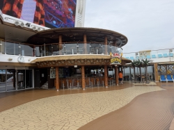 Carnival Jubilee Red Frog Tiki Bar picture